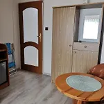 Δωμάτια σε οικογενειακή κατοικία Goscinne Laguna *