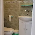 Δωμάτια σε οικογενειακή κατοικία Goscinne Laguna *