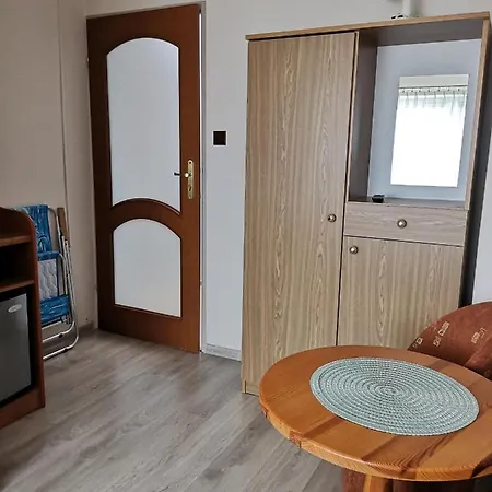 Проживание в семье Goscinne Laguna *