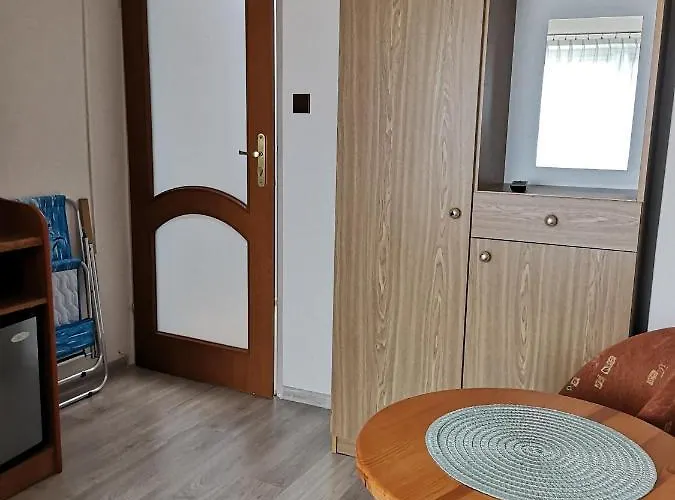 Séjour chez l'habitant Goscinne Laguna *